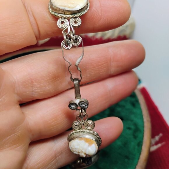 Antique/Vintage Silver Filigree Carved Shell Cameo Bracelet 8" - Picture 14 of 14